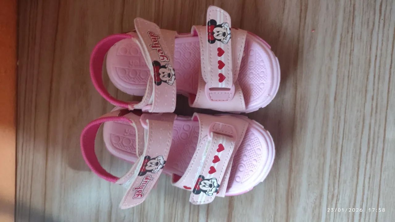 Sandália infantil número 22,usei poucas vezes  - Foto 3