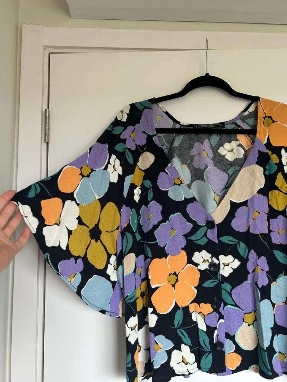 Blusinha floral Shoulder GG - Foto 2