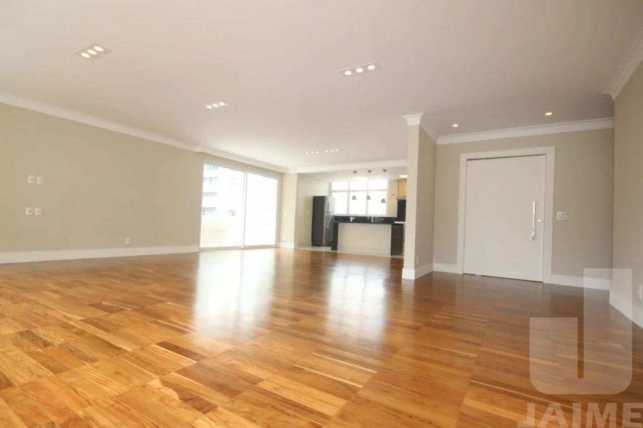 Apartamento 3 dormitórios e 2 vagas em Higienópolis. - Foto 2