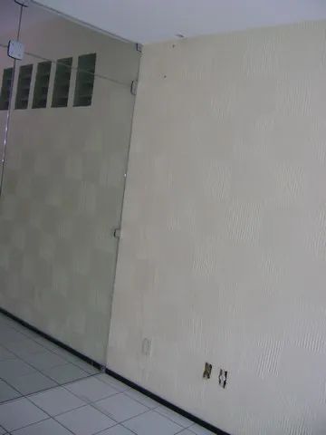 AMPLA SALA, NA COBERTURA DE UM PRÉDIO COM FUNDOS PARA A AVENIDA HERÁCLITO GRAÇA, APROPRIAD - Foto 2