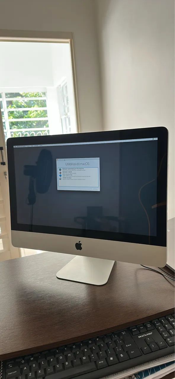 iMac 21,5 mid 2011 SEM SISTEMA somente o computador - Foto 4