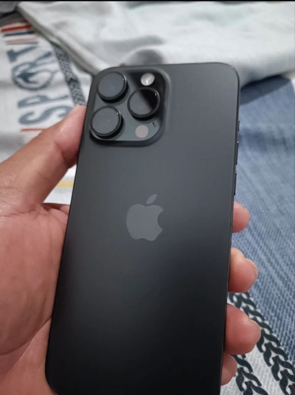 iPhone 15 pro Max  - Foto 4