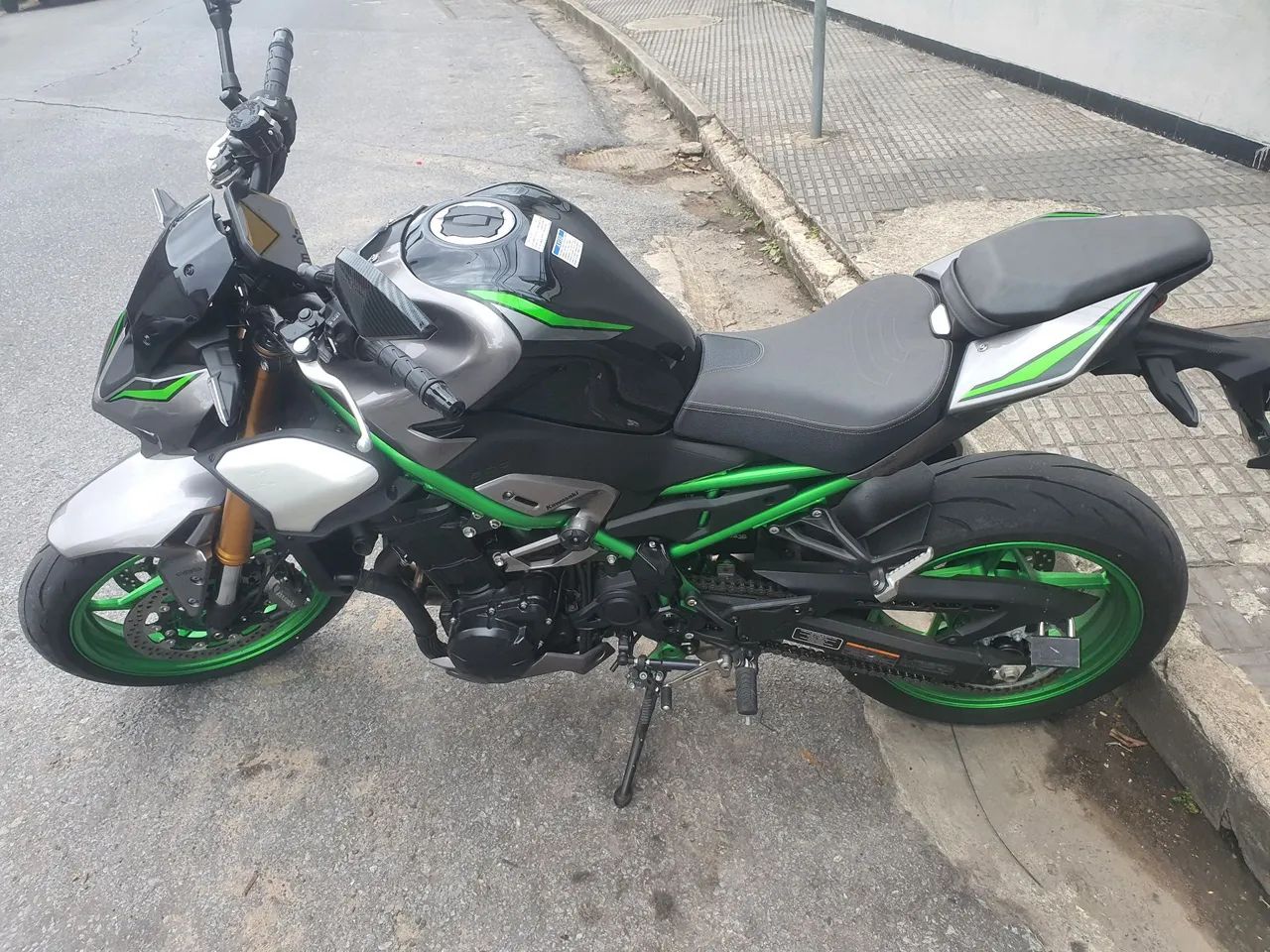 Z900 R EDITION - Foto 2