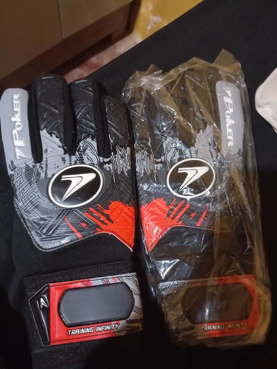 Luvas de goleiro 