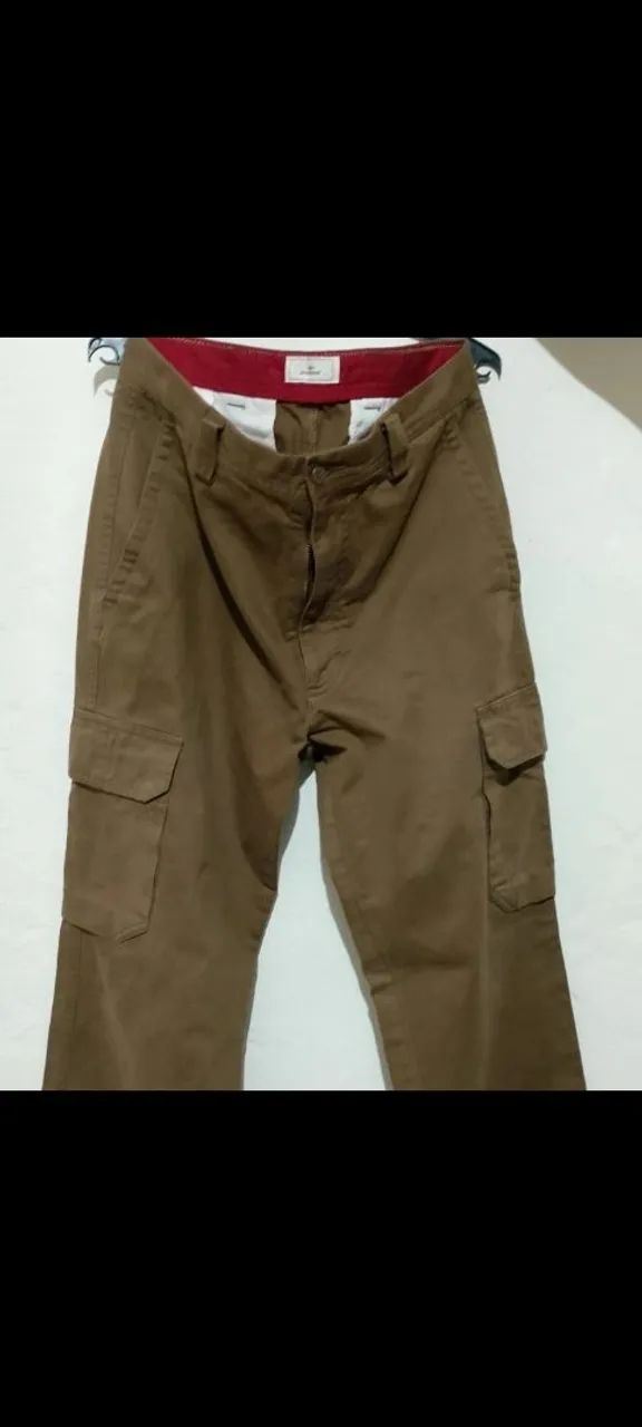 Calça cargo da marca Dockers
