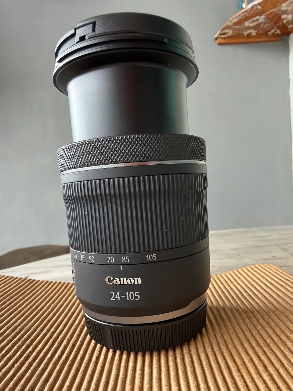 Lente Canon RF 24-105 F/4-7.1 STM - Foto 3