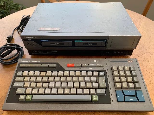 Gradiente Expert MSX 