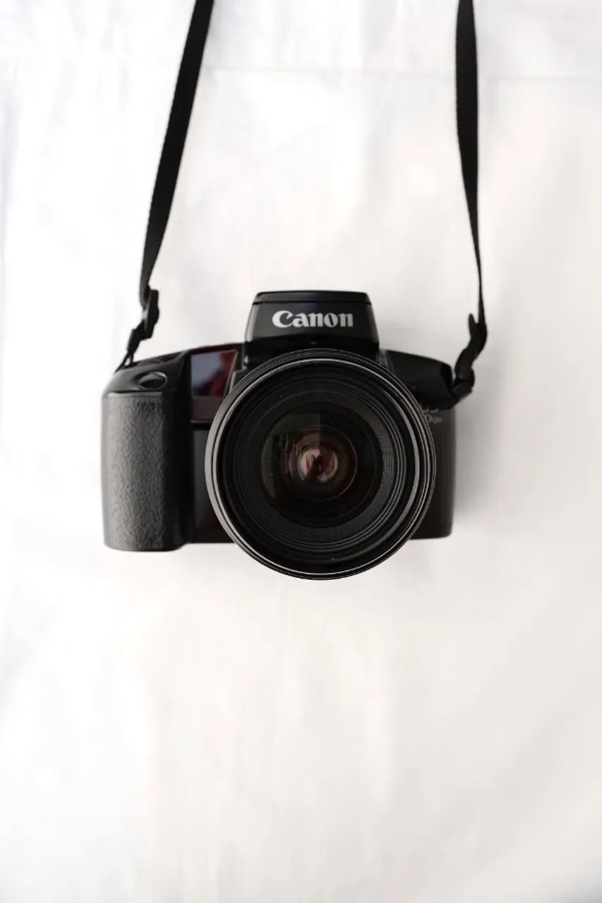 Canon EOS 100QD