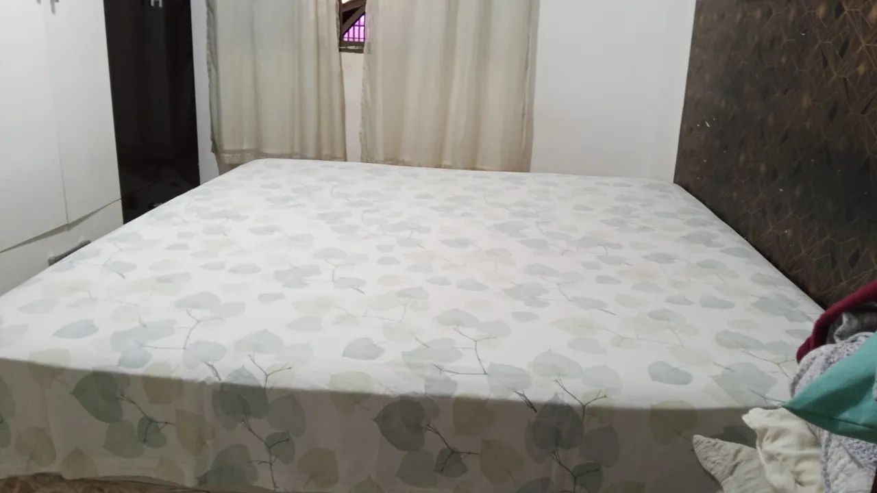 Cama king size 
