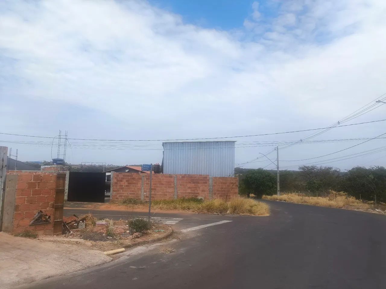 Vendo(ágio) terreno com barracão  - Foto 2