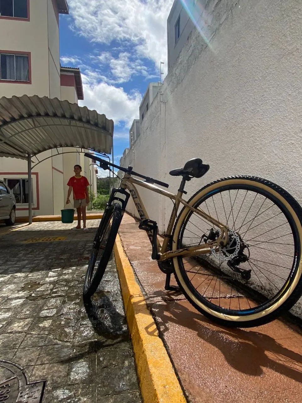 ? Bicicleta Aro 29 + ? Xbox Series S 512GB - Seminovos, Estado Impecável - Foto 3
