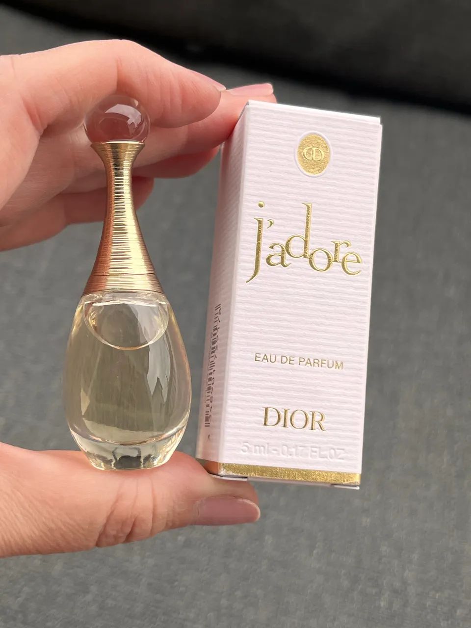 mini perfume dior j'adore eua de parfum 5ml - Foto 3