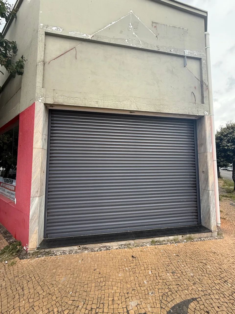 Prédio comercial para locação 1.300 m 