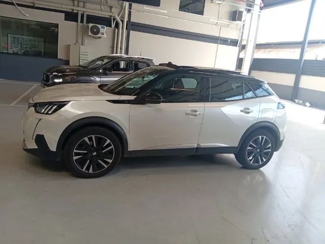 Peugeot E-2008 e-2008 GT 5p Aut. ( Elétrico) 2023