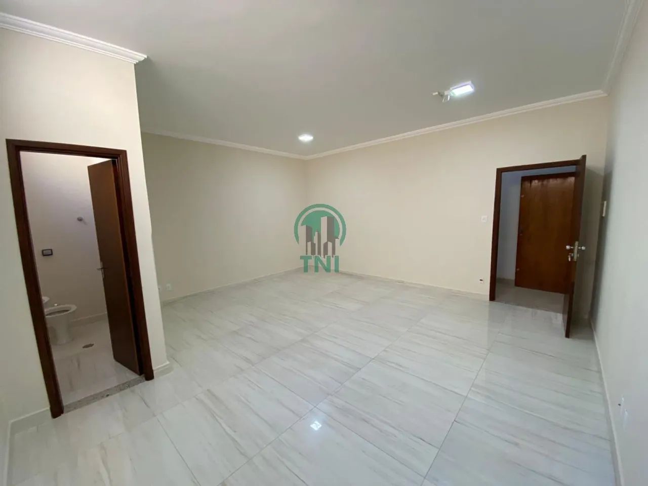 Sala Comercial para Locação em Tatuí, Centro, 1 banheiro - Foto 3