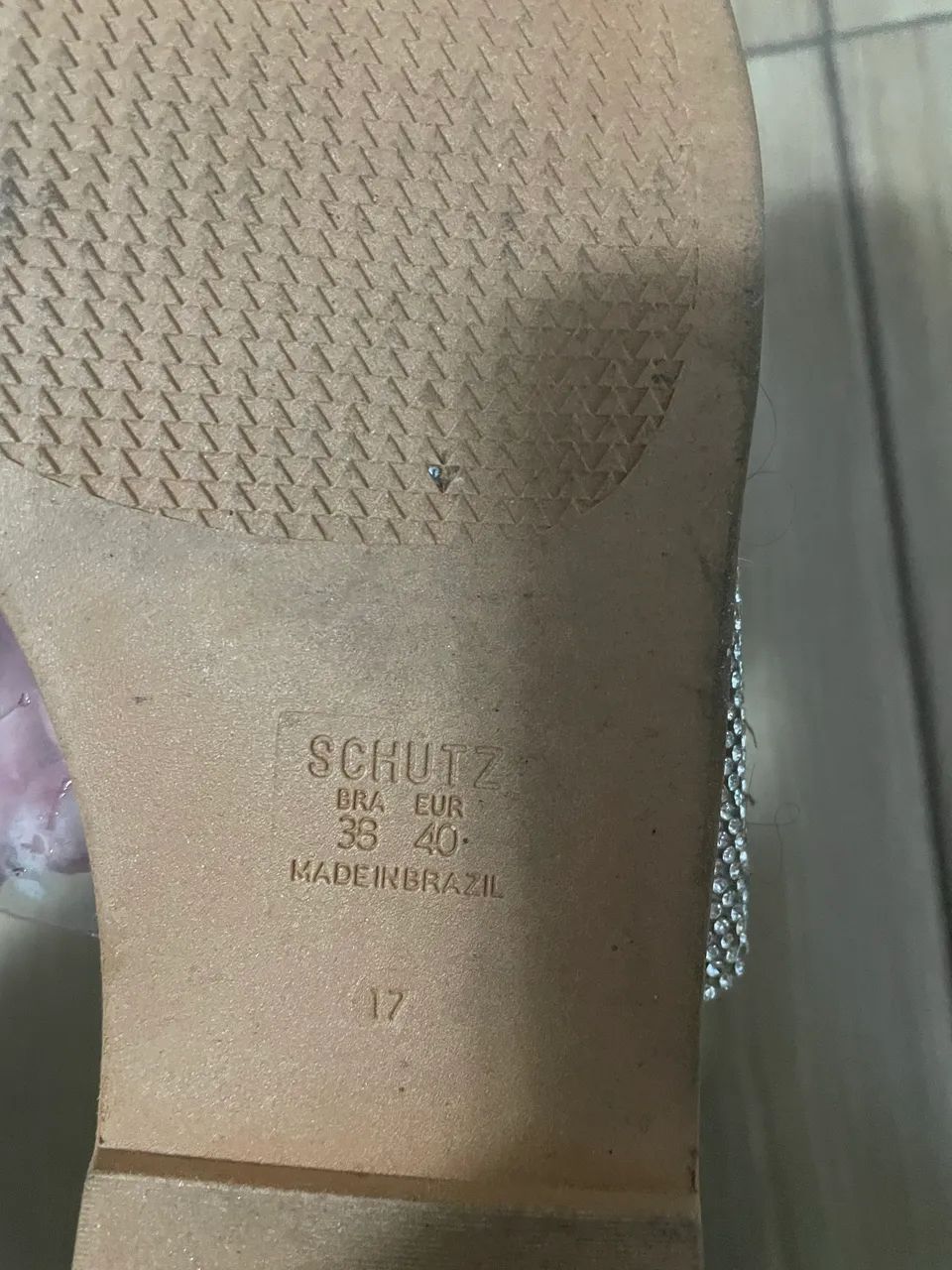 Rasteirinha Schuz Dourada - Foto 3