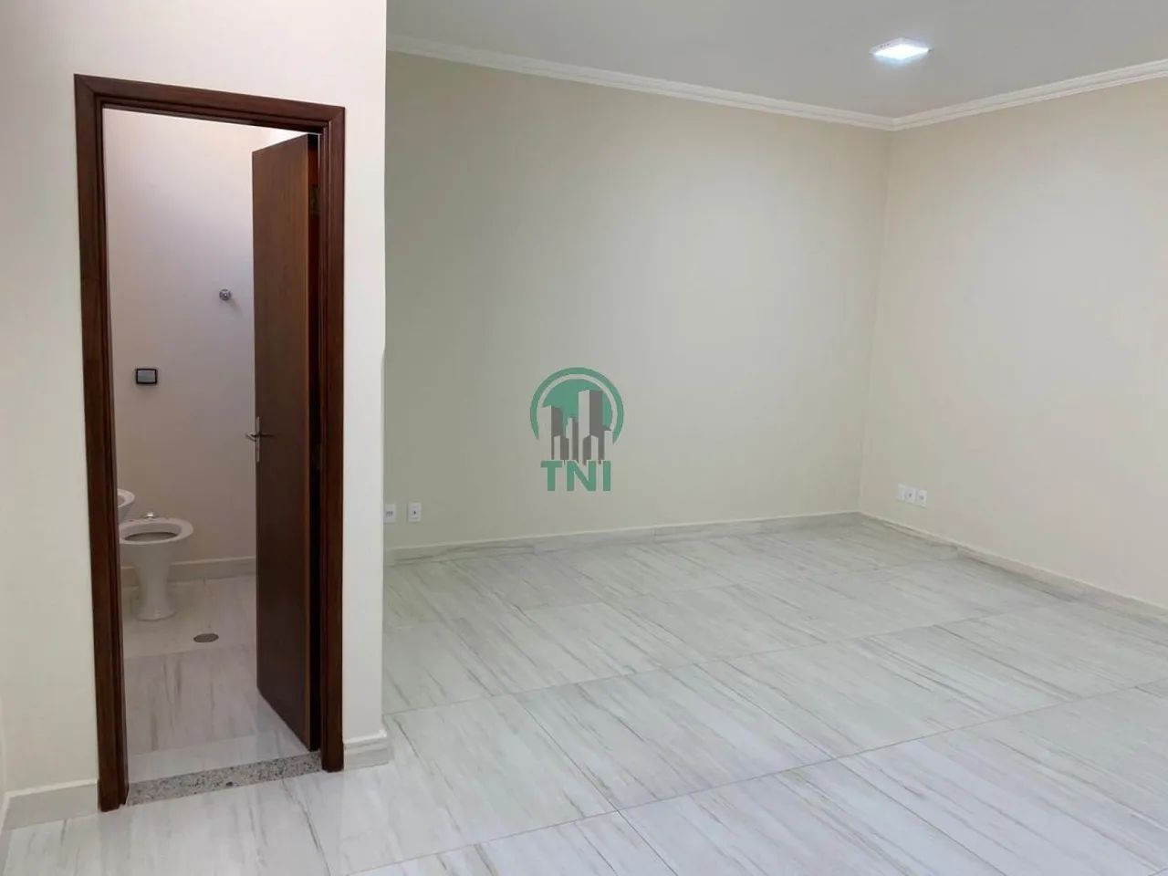 Sala Comercial para Locação em Tatuí, Centro, 1 banheiro