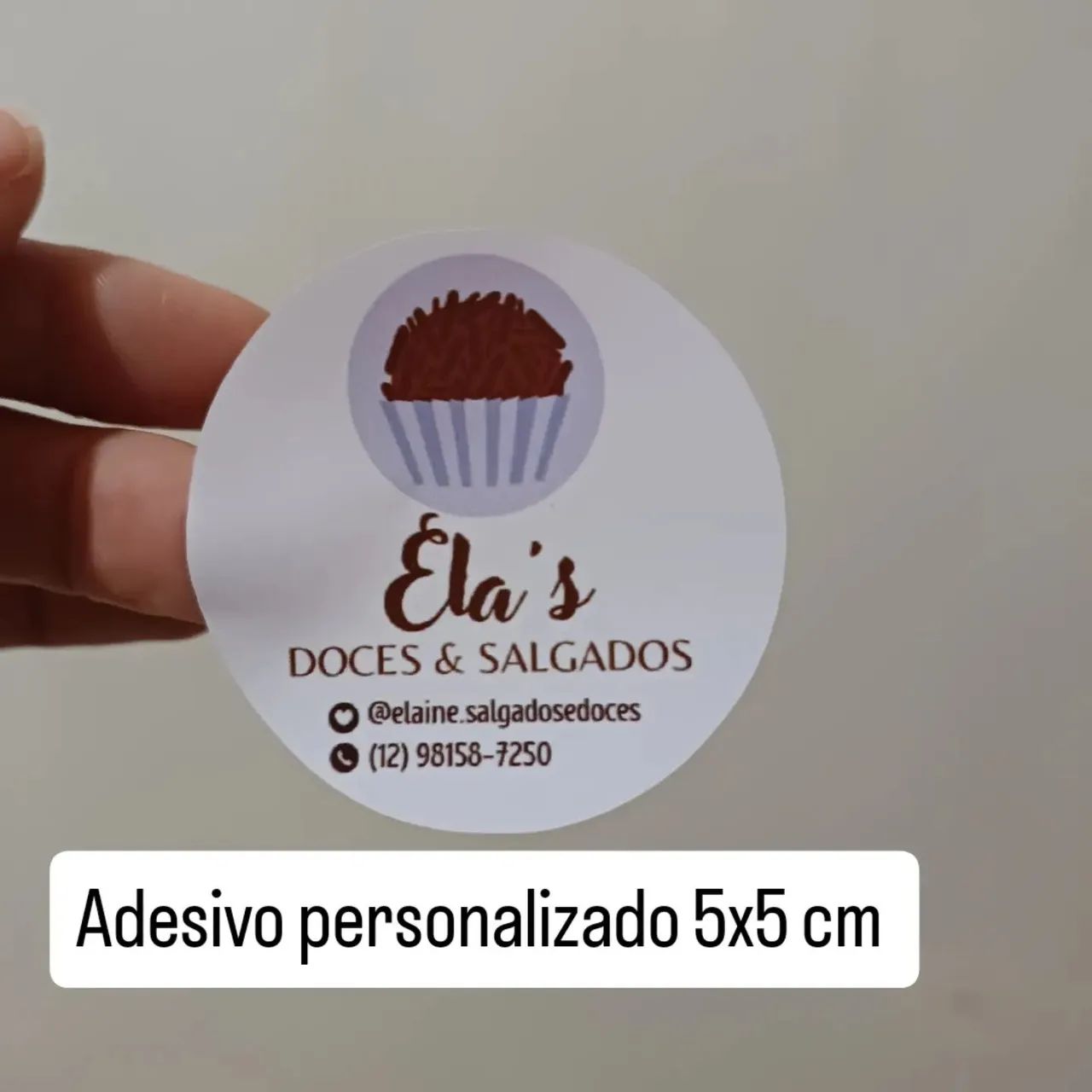 Adesivo