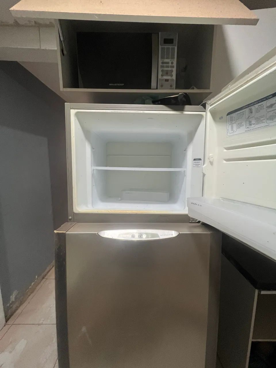 Geladeira funcionando perfeitamente inox  - Foto 2