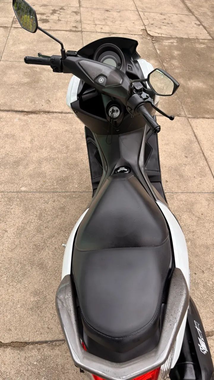 Vendo NMAX 160 2020 - Foto 4