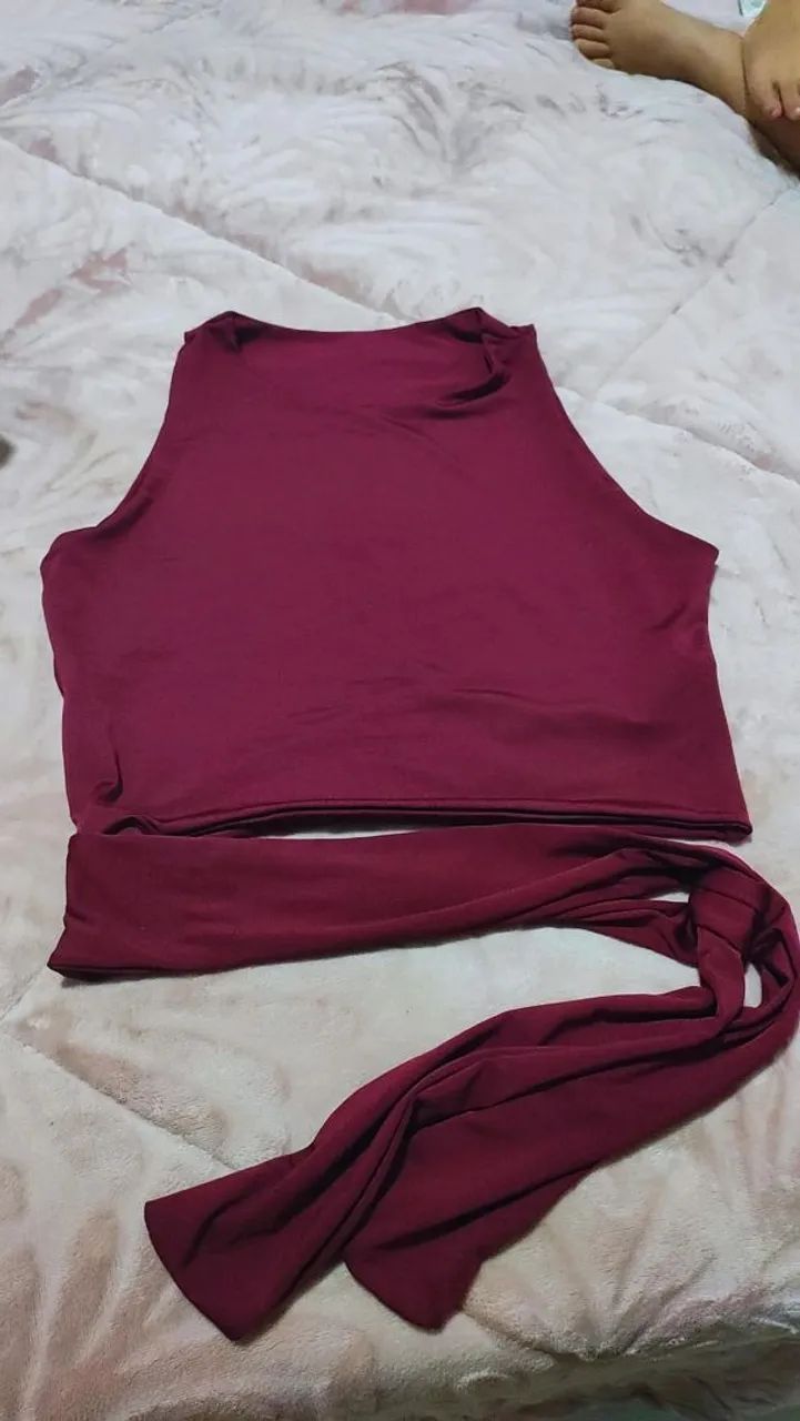 Cropped vinho 