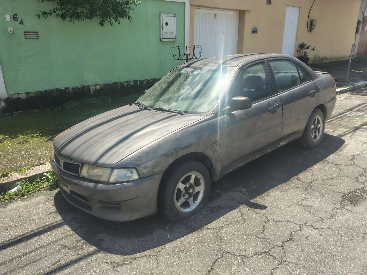 Mitsubishi Lancer GLX 1997