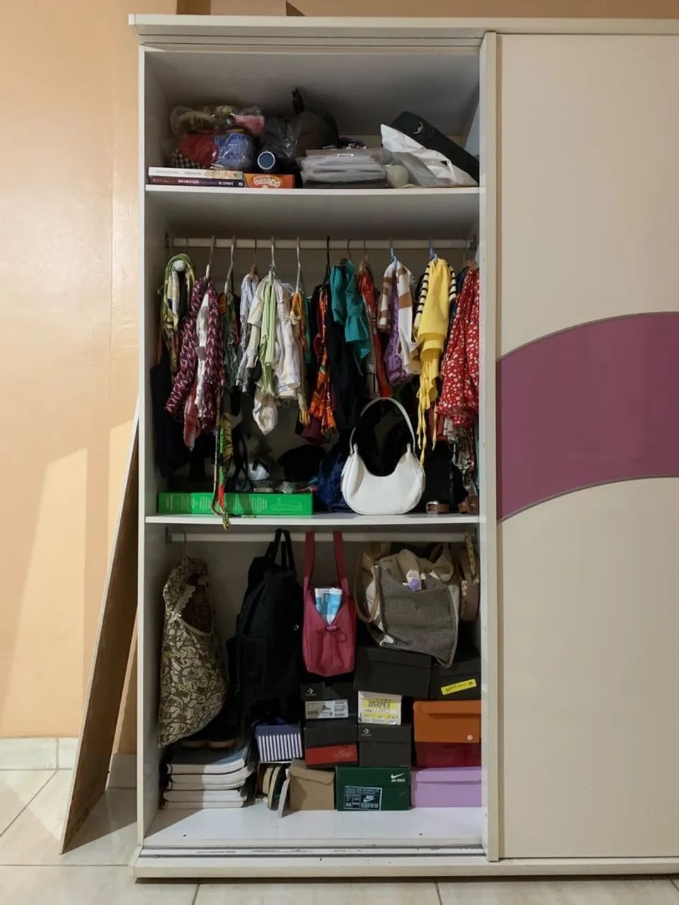 Guarda roupa solteiro portas de correr - Foto 2