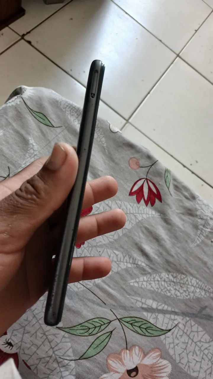 Vendo moto é 128 gigas - Foto 3