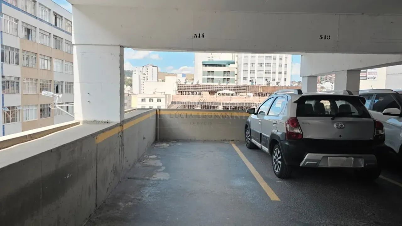 Garagem à venda com 13m² -  Centro - Juiz de Fora - MG