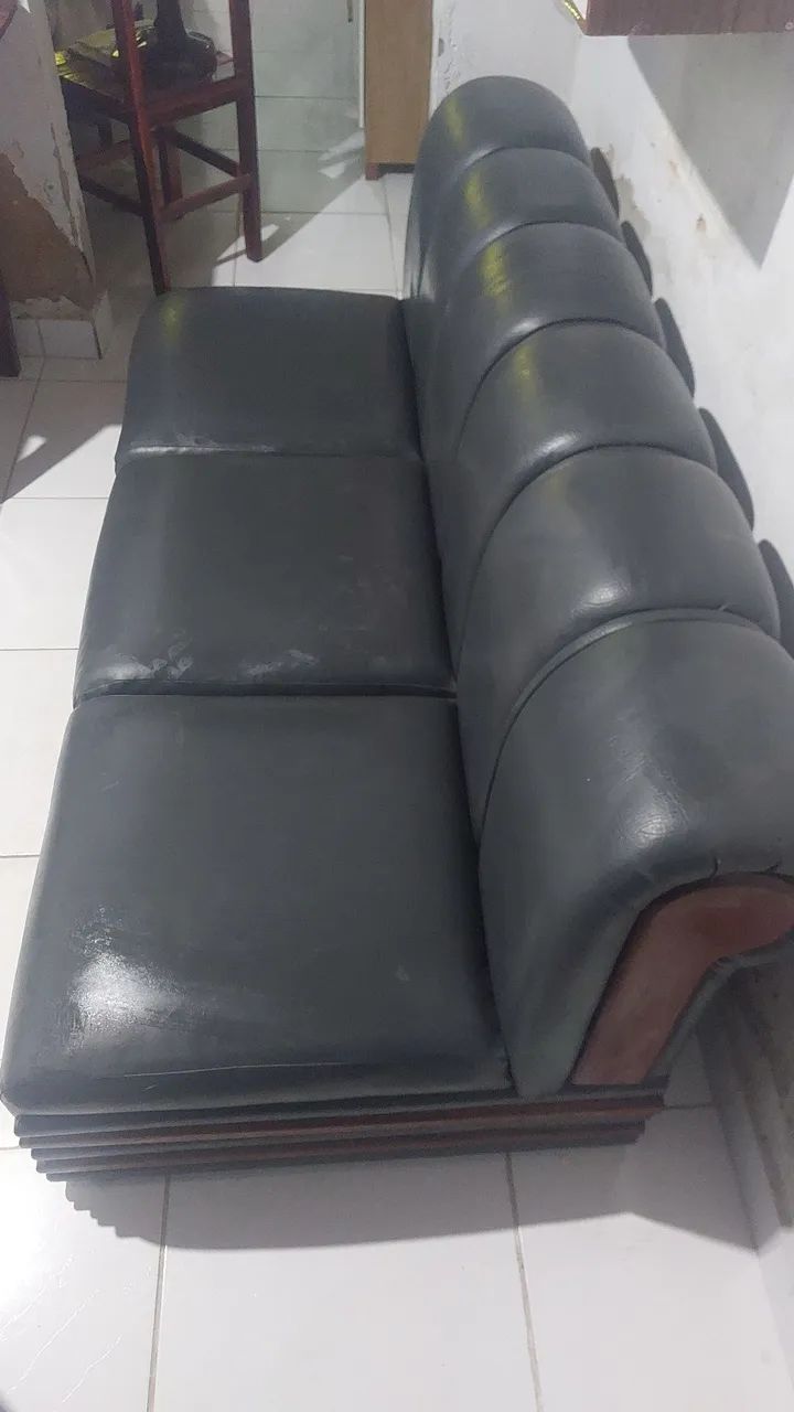 Vendo Sofá 3 Lugares  - Foto 2