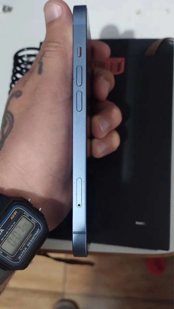 IPHONE 14 - 256GB  - Foto 3