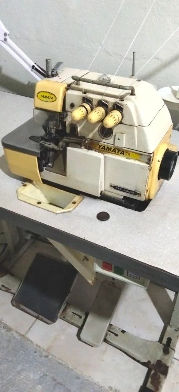 Vendo máquina overlok industrial 