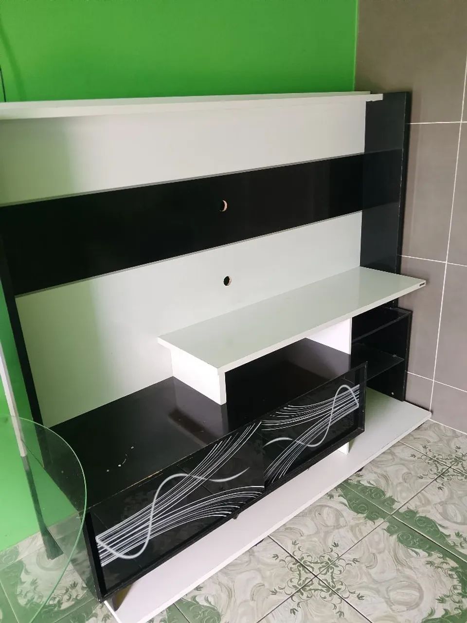 Estante de sala usada 