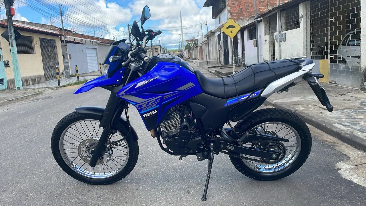 Lander 2022 pra vender ou troca 