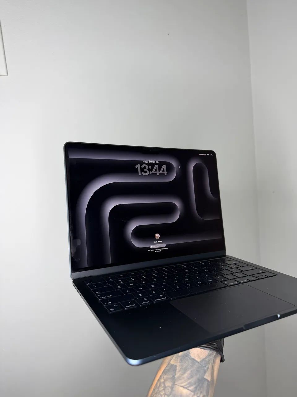MacBook Air M3 2024