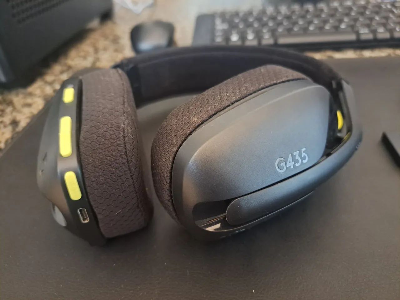 Headset sem fio Wireless Bluetooth Logitech G435  - Foto 2