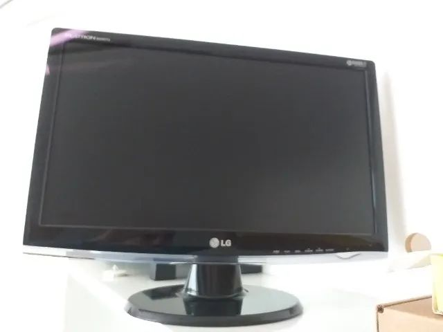 Monitor LG Flatron W2053TQ 20 Polegadas Tela Widescreen LCD 60HZ Excelente Estado !! - Foto 3
