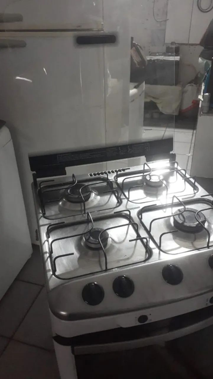 Fogão 4 bocas ótimo estado funciona perfeitamente  - Foto 4