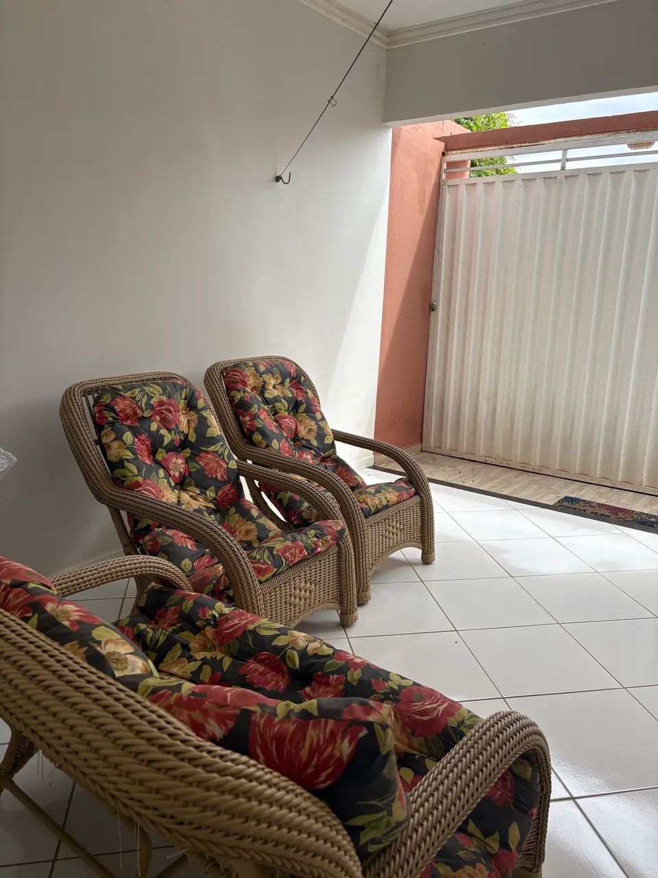 Vende-se conjunto de cadeiras 