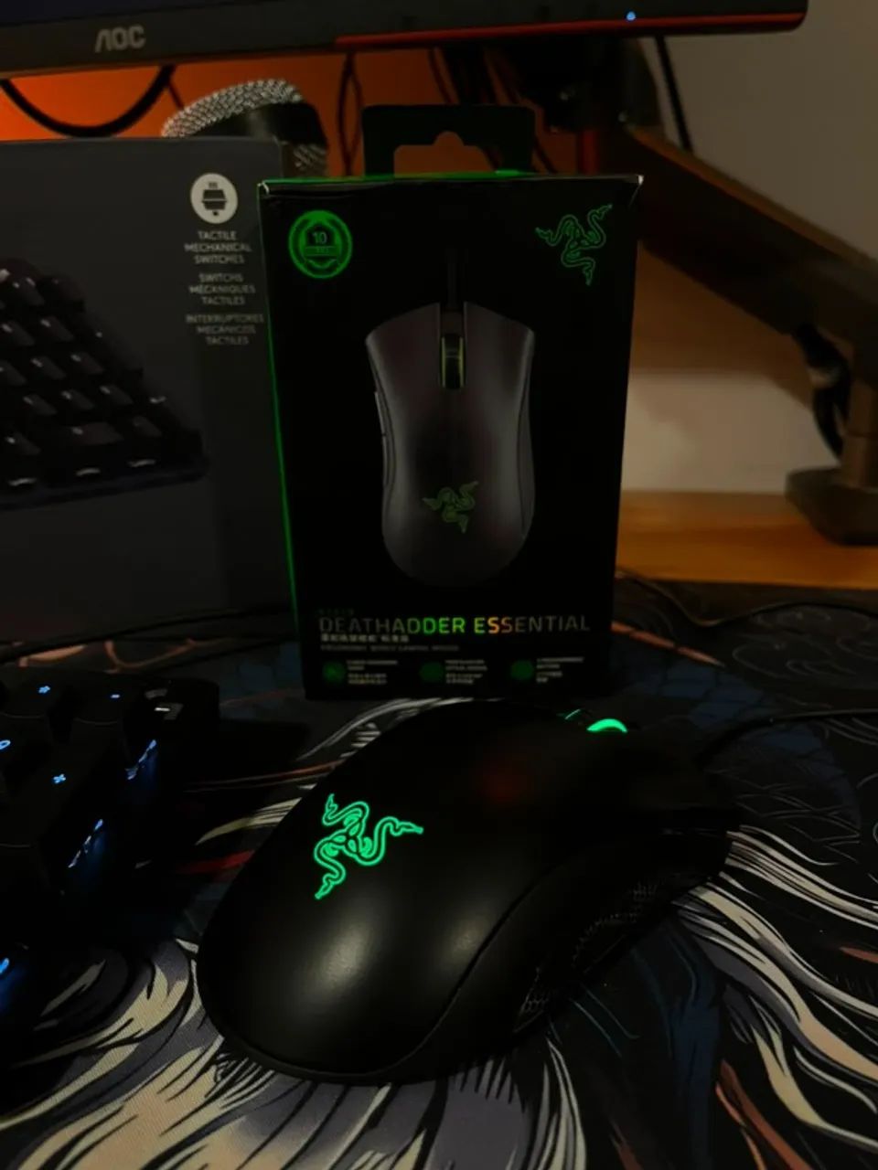 Mouse Razer DeathAdder Essential - 6400 DPI - Preto