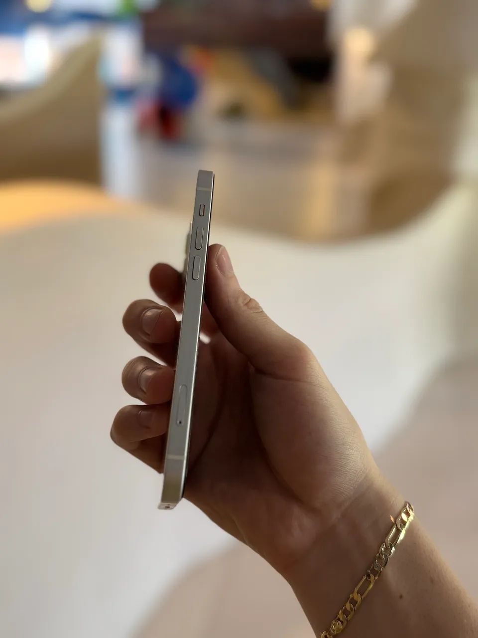 iPhone 12 64BG - Branco  - Foto 4