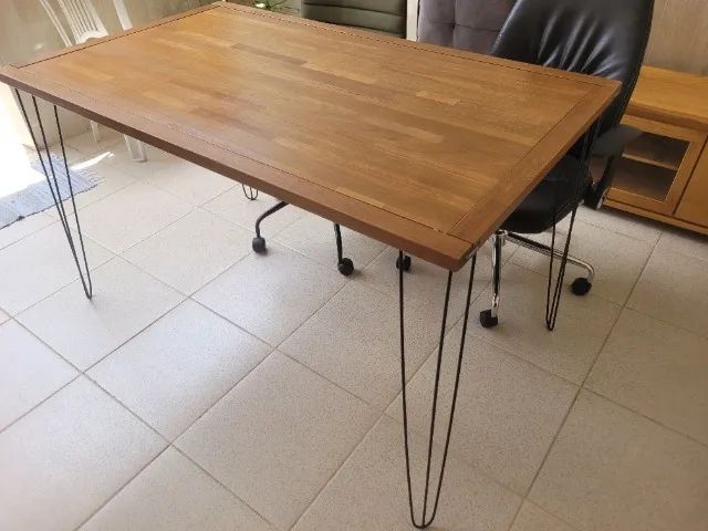 MESA com tampo 1,66 M X 85 CM ARMAZÉM e pés em ferro 80cm  - Foto 3