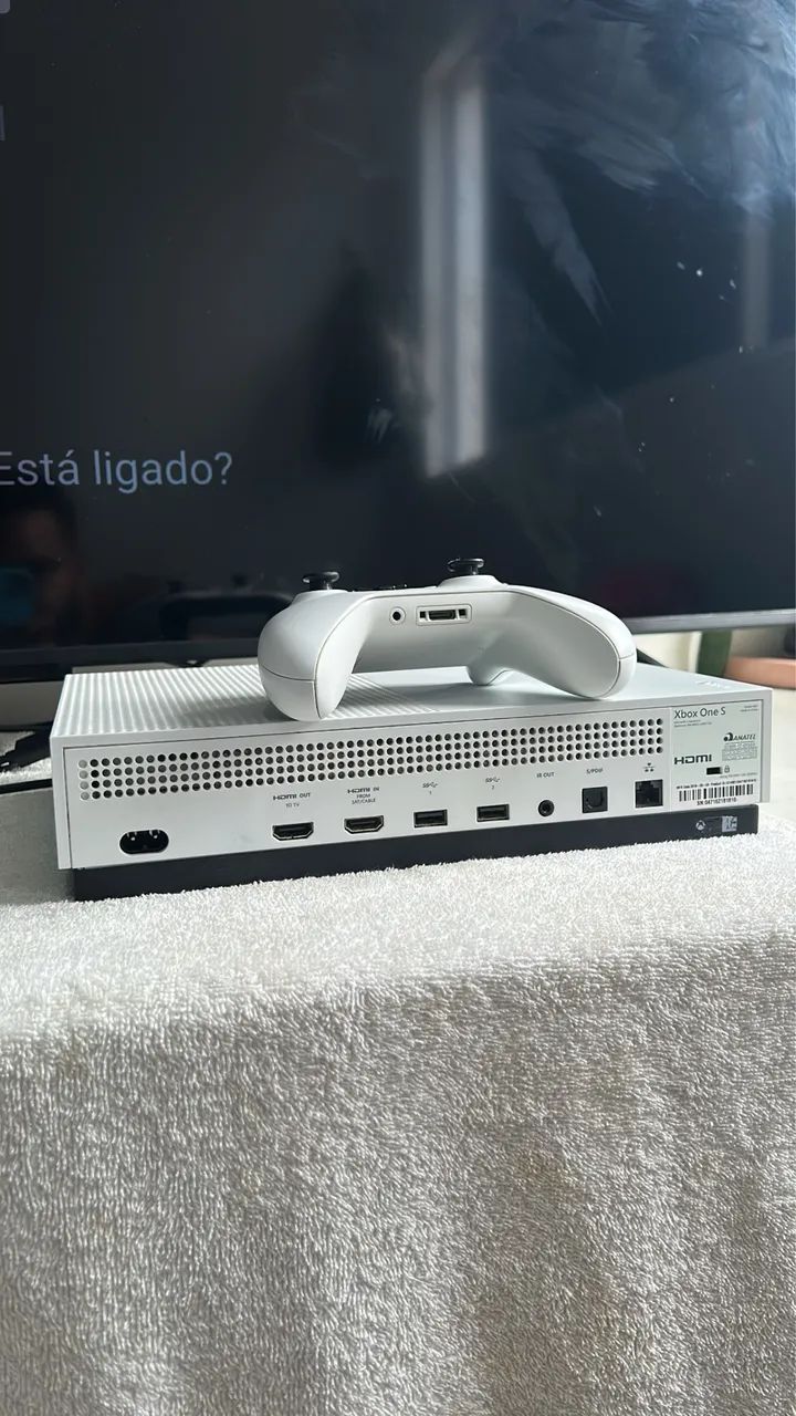 Xbox One S - 500GB 1 controle (com drift) - Foto 3