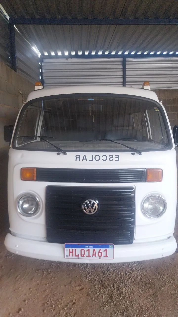 Volkswagen Kombi Kombi Escolar/50 anos 1.4 Mi Total Flex 2010