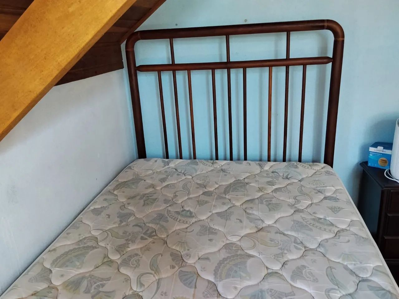 Cama patente de madeira antiga  - Foto 4