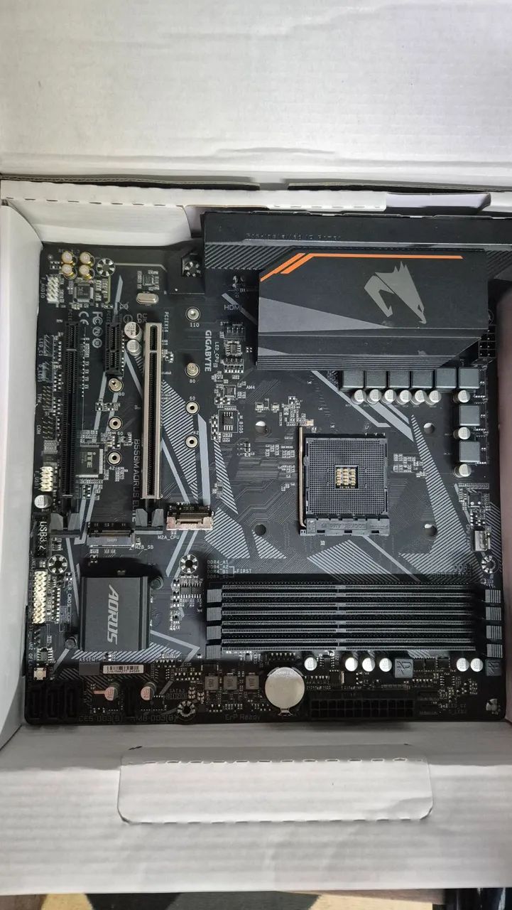 Placa mãe B550 aorus elite  - Foto 3