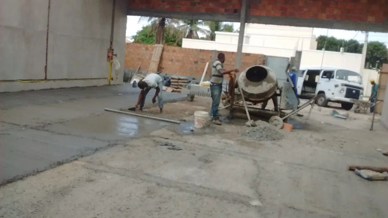 Vendo uma betoneira 