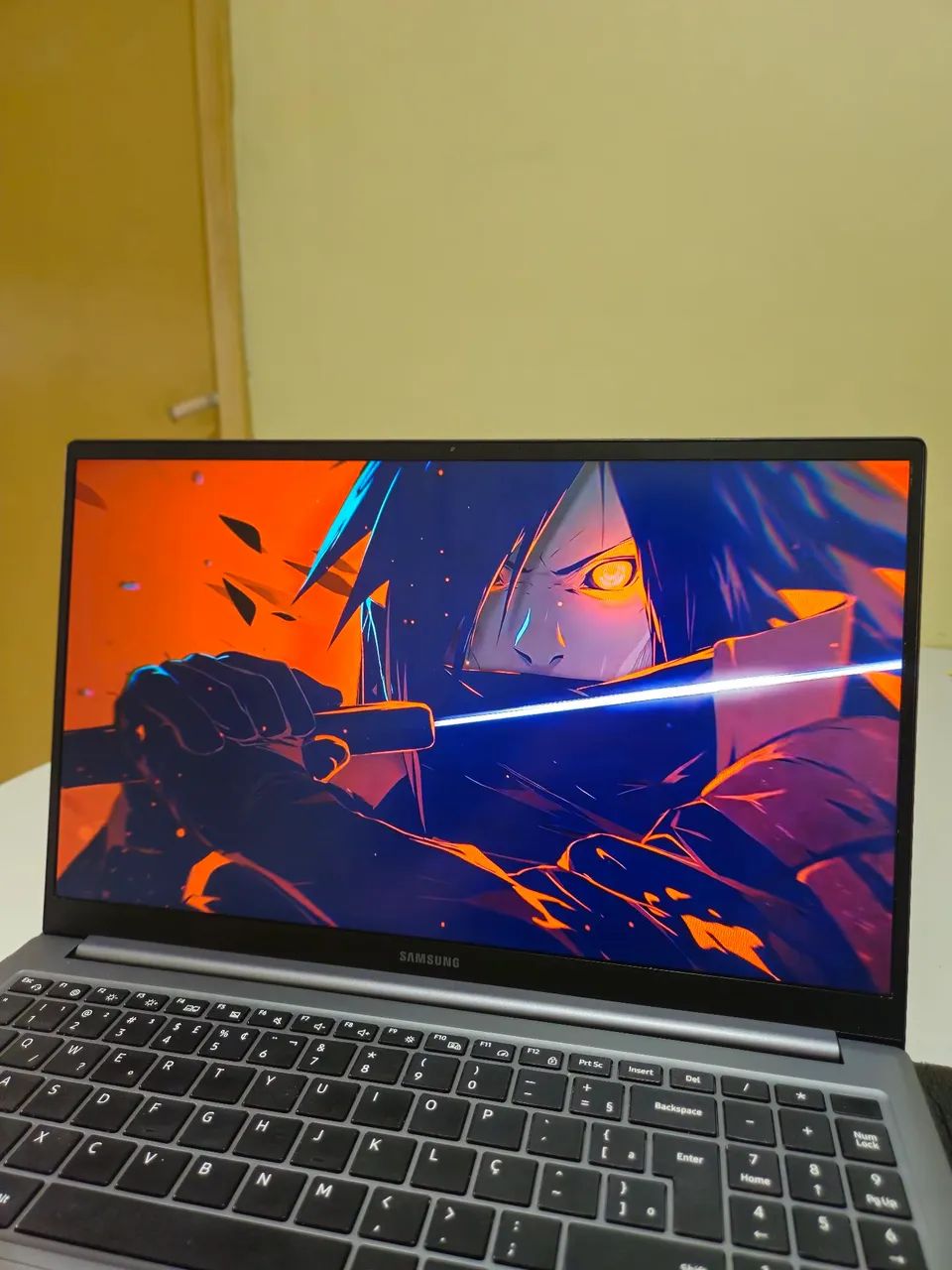 GALAXY BOOK 4 I5-1335U 512 DE ARMAZENAMENTO E 16 DE RAM