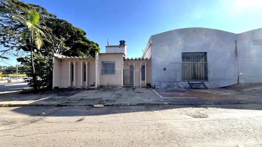 Galpão 1 - Rua Newmar Albernaz - Vila Santa - Foto 2