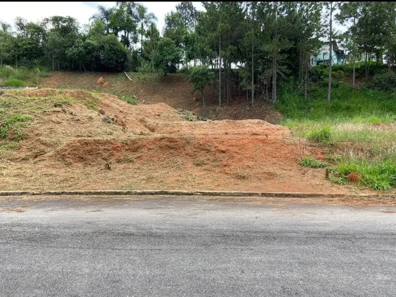 Condomínio Vale das Emas Terreno com 381 m2 e Projeto Aprovado! - Foto 2